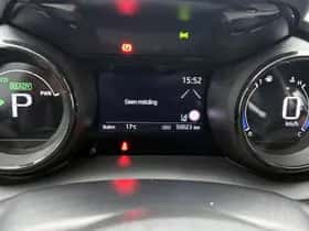Toyota Yaris (2023) thumbnail 5