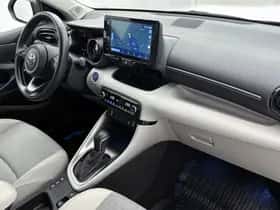 Toyota Yaris (2023) thumbnail 6