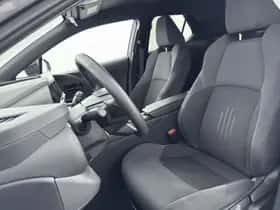 Toyota C-HR (2025) thumbnail 16