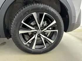Toyota C-HR (2025) thumbnail 22