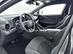 Toyota C-HR (2025) thumbnail 26