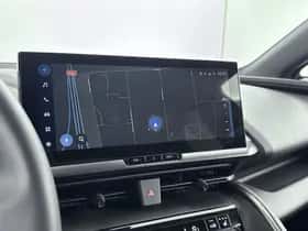 Toyota C-HR (2025) thumbnail 9