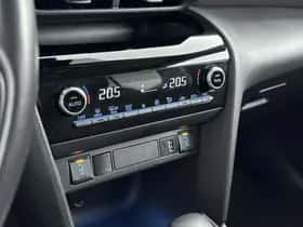 Toyota Yaris_Cross (2022) thumbnail 9