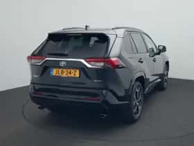 Toyota RAV4 (2025) thumbnail 13