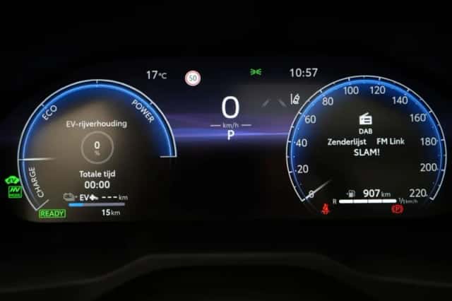 Toyota RAV4 (2025) thumbnail 4
