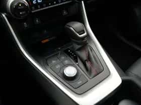 Toyota RAV4 (2025) thumbnail 34