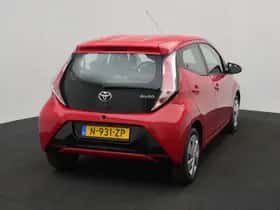 Toyota Aygo (2016) thumbnail 19