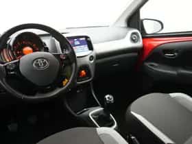 Toyota Aygo (2016) thumbnail 22