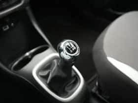Toyota Aygo (2016) thumbnail 41