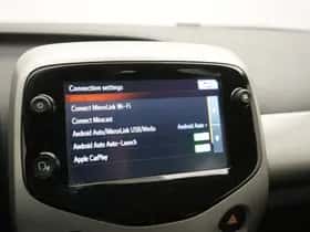 Toyota Aygo (2016) thumbnail 8