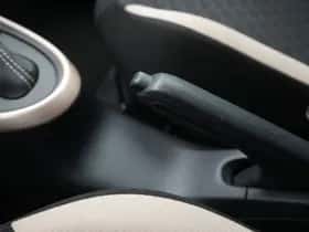 Toyota Aygo (2022) thumbnail 35
