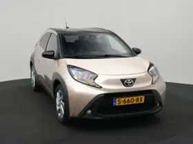 Toyota Aygo (2022) thumbnail 8
