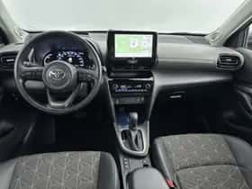 Toyota Yaris_Cross (2024) thumbnail 4