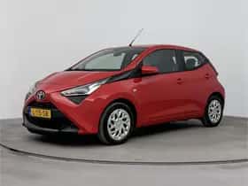 Toyota Aygo (2021) thumbnail 1