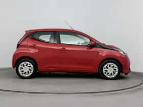 Toyota Aygo (2021) thumbnail 12