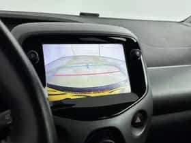 Toyota Aygo (2021) thumbnail 8