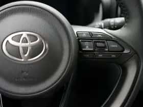 Toyota Yaris_Cross (2026) thumbnail 7
