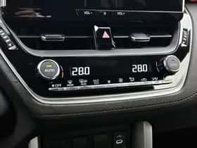 Toyota Corolla_Cross (2025) thumbnail 9