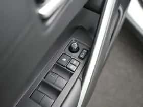 Toyota Corolla_Cross (2023) thumbnail 14
