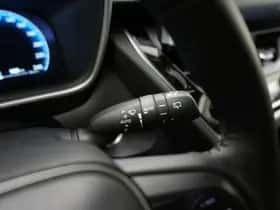Toyota Corolla_Cross (2023) thumbnail 22