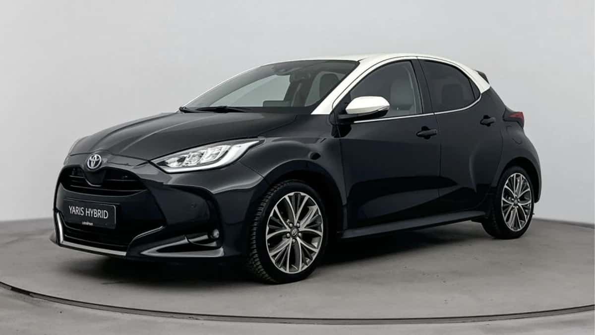 Toyota Yaris (2021) — foto 1