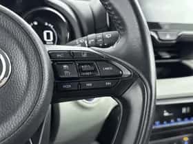 Toyota Yaris (2021) thumbnail 15