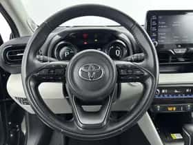 Toyota Yaris (2021) thumbnail 18