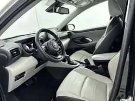 Toyota Yaris (2021) thumbnail 26