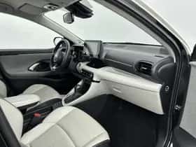 Toyota Yaris (2021) thumbnail 6