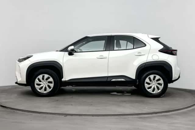 Toyota Yaris_Cross (2024) thumbnail 3