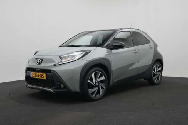 Toyota Aygo (2024) thumbnail 1