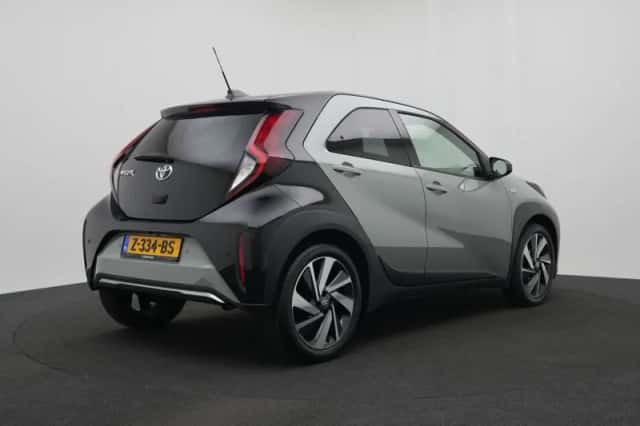 Toyota Aygo (2024) thumbnail 2