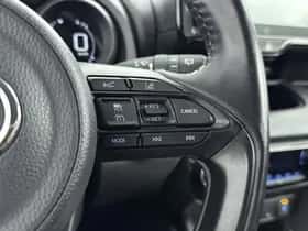 Toyota Yaris (2021) thumbnail 15