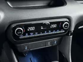 Toyota Yaris (2020) thumbnail 9