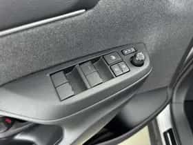 Toyota Yaris_Cross (2021) thumbnail 22