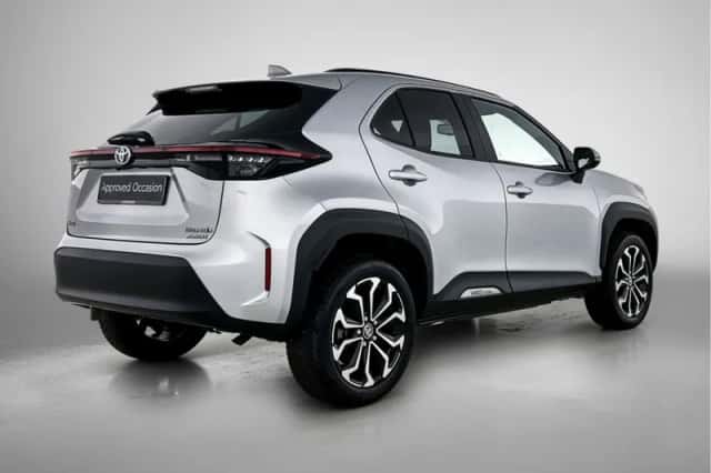 Toyota Yaris_Cross (2024) thumbnail 2