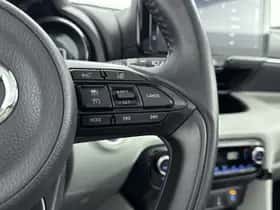 Toyota Yaris (2022) thumbnail 16