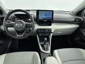 Toyota Yaris (2022) thumbnail 5