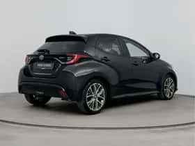 Toyota Yaris (2024) thumbnail 2
