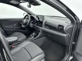 Toyota Yaris (2024) thumbnail 6