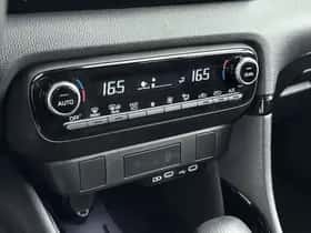 Toyota Yaris (2024) thumbnail 9