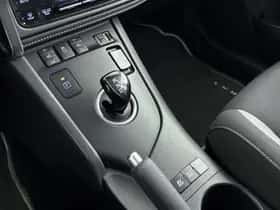 Toyota Auris (2019) thumbnail 11