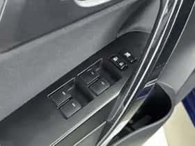 Toyota Auris (2019) thumbnail 22