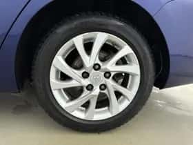 Toyota Auris (2019) thumbnail 23