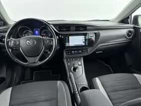 Toyota Auris (2019) thumbnail 4