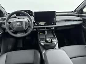 Toyota bZ4X (2026) thumbnail 5