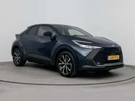 Toyota C-HR (2024) thumbnail 12