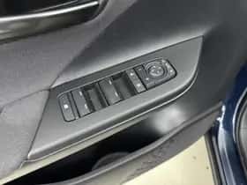 Toyota C-HR (2024) thumbnail 20