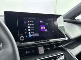 Toyota C-HR (2024) thumbnail 7