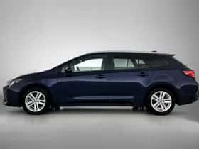 Toyota Corolla_Touring_Sports (2022) thumbnail 3